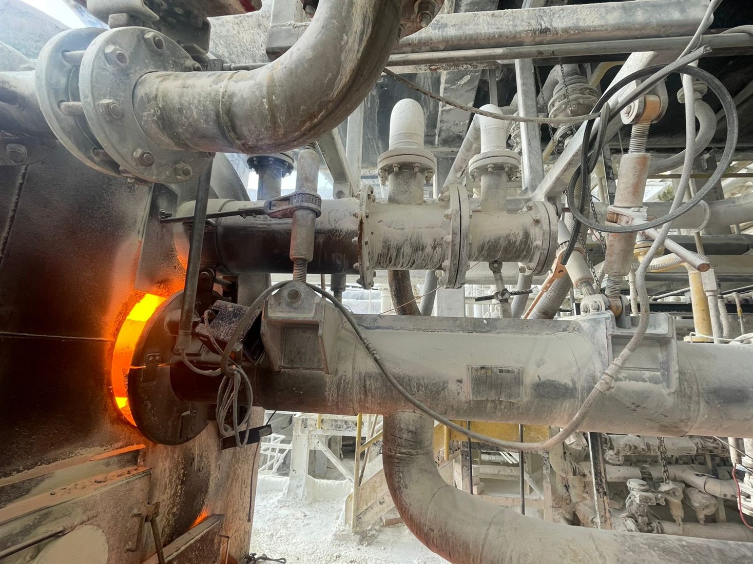 Tubulações e equipamentos industriais